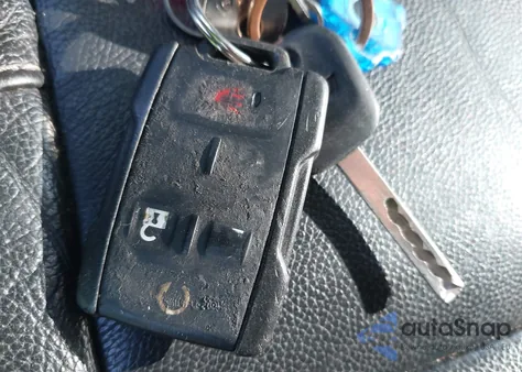 2016 Chevrolet Silverado 1500 2Lt from USA, damaged, VIN 3GCUKREC7GG376963